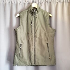 Storm Creek Army Green Vest Size Medium NWT